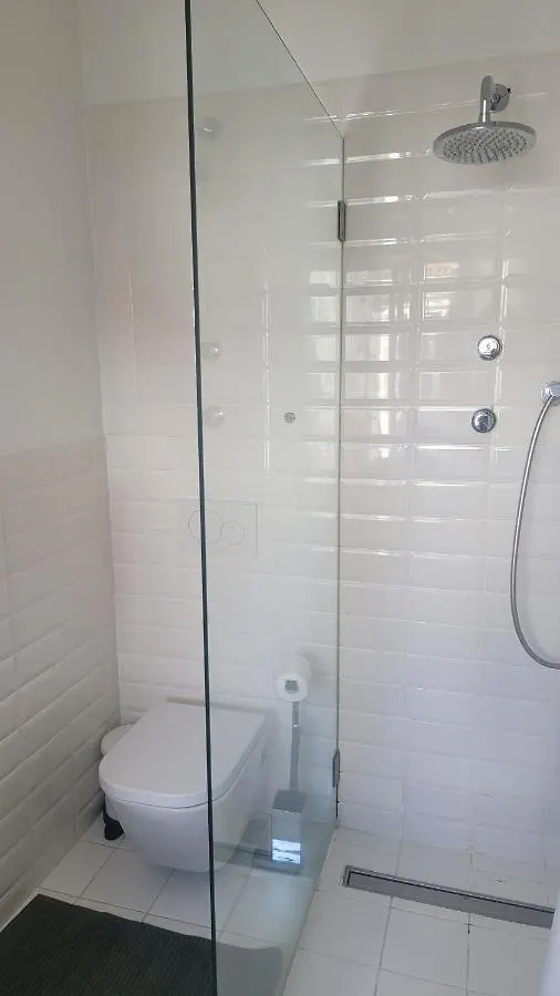 Tiny Suite With Private Bathroom - Bairro Alto Lisbon
