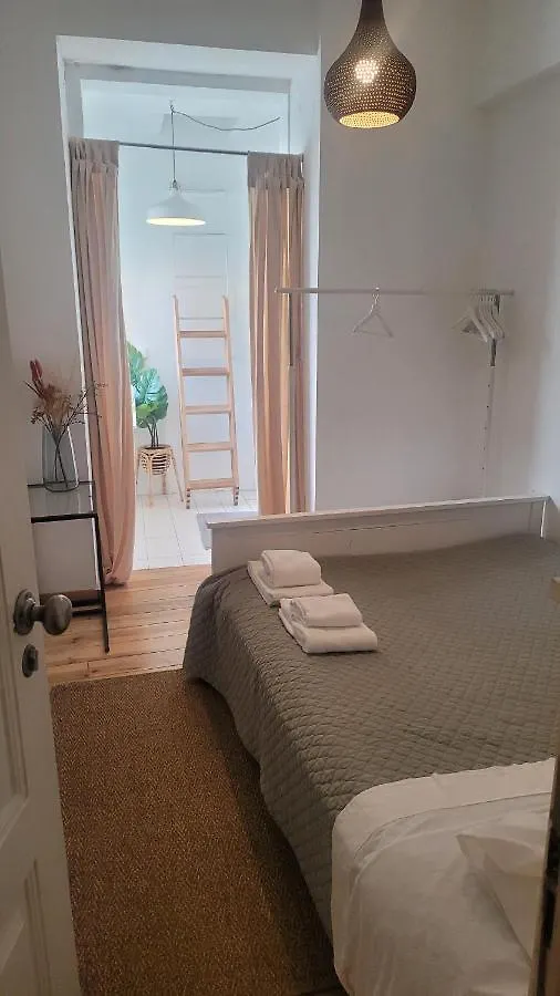 Tiny Suite With Private Bathroom - Bairro Alto Lisbon 0*,  Portugal