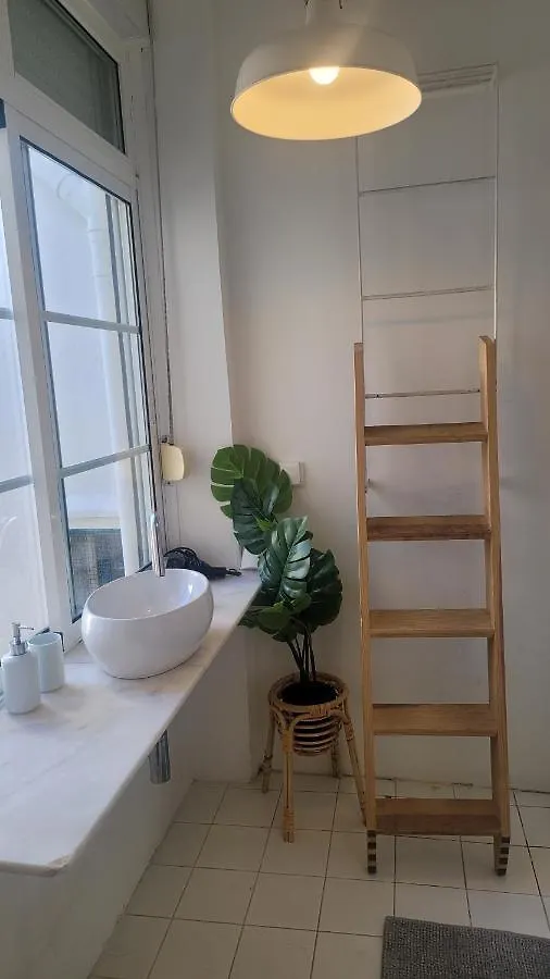 Gæstehus Tiny Suite With Private Bathroom - Bairro Alto Lisboa Portugal
